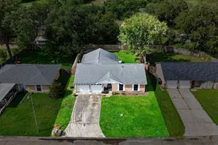 5406 Hazel St, Baytown, TX 77521 - Photo 25