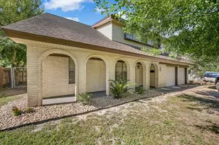 1410 Parkside Dr, Pasadena, TX 77502 - Photo 1