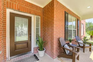 5512 Canyon Bluff Ln, Rosharon, TX 77583 - Photo 3