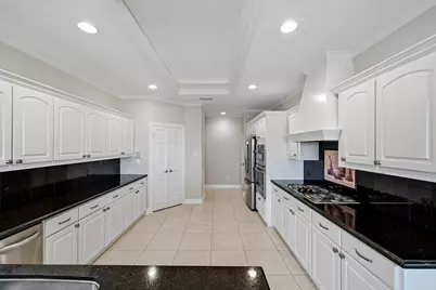 9354 Escondido Drive, Willis, TX 77318 - Photo 11