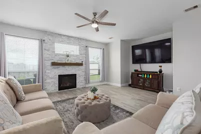 8338 Rosemary Drive, Baytown, TX 77521 - Photo 13