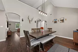 238 Horse Shoe Trail, Angleton, TX 77515 - Photo 9
