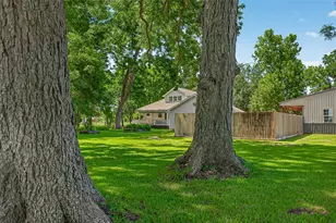 238 Horse Shoe Trail, Angleton, TX 77515 - Photo 41