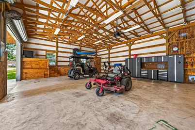 238 Horse Shoe Trail, Angleton, TX 77515 - Photo 29