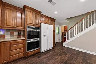 238 Horse Shoe Trail, Angleton, TX 77515 - Photo 13