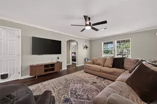 238 Horse Shoe Trail, Angleton, TX 77515 - Photo 5