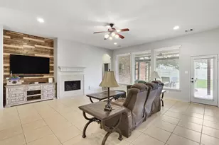 2902 Red Maple Dr, Katy, TX 77494 - Photo 3