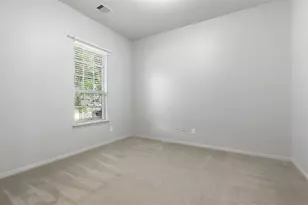 2902 Red Maple Dr, Katy, TX 77494 - Photo 11