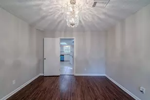 1122 Tigris Ln, Houston, TX 77090 - Photo 19