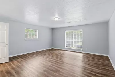 3513 E Bayou Drive, La Porte, TX 77571 - Photo 23