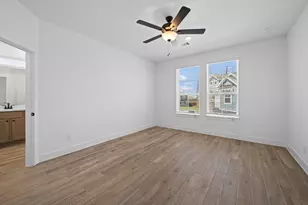 10011 Agave Pt Ct, Iowa Colony, TX 77578 - Photo 19