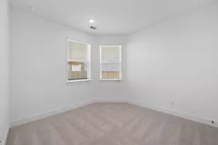 10011 Agave Pt Ct, Iowa Colony, TX 77578 - Photo 15