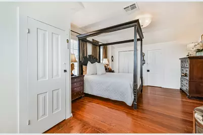 1416 Sealy Street, Galveston, TX 77550 - Photo 25