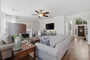 2401 Evergreen Dr, Pearland, TX 77581 - Photo 11