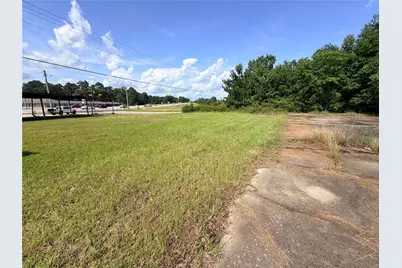 915 E Gibson Street, Jasper, TX 75951 - Photo 7