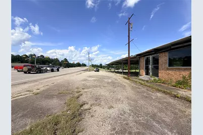 915 E Gibson Street, Jasper, TX 75951 - Photo 27