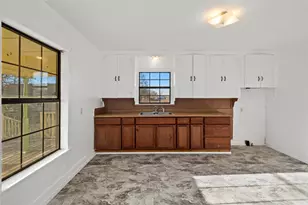 14202 Susie Ln, Alvin, TX 77511 - Photo 23