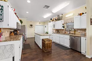 1216 Overton Ave, Port Bolivar, TX 77650 - Photo 19