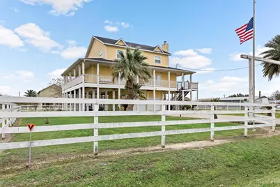 1216 Overton Avenue, Port Bolivar, TX 77650 - Photo 5