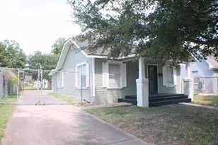1910 Alta Vista St, Houston, TX 77023 - Photo 1