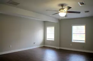 1910 Alta Vista St, Houston, TX 77023 - Photo 11