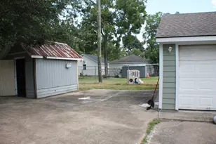 1910 Alta Vista St, Houston, TX 77023 - Photo 31