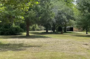 2001 Alsobrooks Rd, Cleveland, TX 77328 - Photo 5