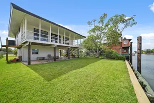 1031 Star Dr, Dickinson, TX 77539 - Photo 5