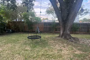 11107 Sageking Dr, Houston, TX 77089 - Photo 3