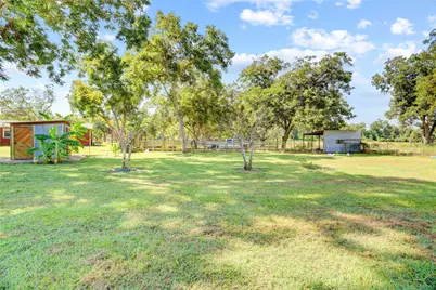 11935 County Road 160, Boling, TX 77420 - Photo 37
