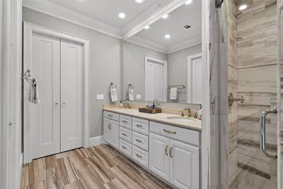 1513 Cunningham Parc Lane, Houston, TX 77055 - Photo 17