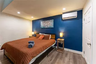 2010 Caplin St, Houston, TX 77026 - Photo 5