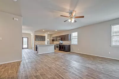 14122 Silver Falls Court, Conroe, TX 77384 - Photo 13