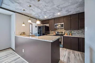 781 Country Place Drive #2045, Houston, TX 77079 - Photo 9