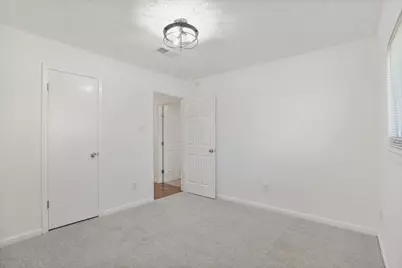 9731 Shell Rock Road, La Porte, TX 77571 - Photo 15