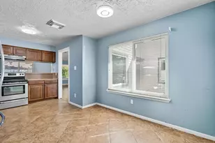 9731 Shell Rock Rd, La Porte, TX 77571 - Photo 11