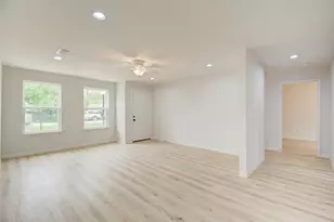 7402 Elbridge Ln, Deer Park, TX 77536 - Photo 13