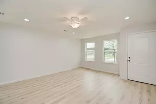 7402 Elbridge Ln, Deer Park, TX 77536 - Photo 11