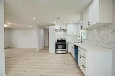 7402 Elbridge Lane, Deer Park, TX 77536 - Photo 15