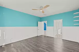 7318 Parkview Dr, Hitchcock, TX 77563 - Photo 25