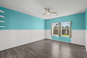 7318 Parkview Dr, Hitchcock, TX 77563 - Photo 23