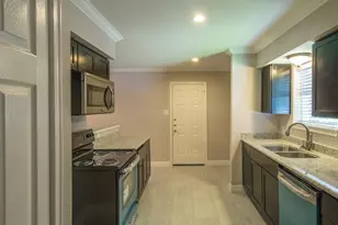 6510 Reamer St, Houston, TX 77074 - Photo 5