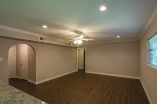 6510 Reamer St, Houston, TX 77074 - Photo 7