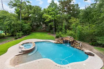 39 W Bracebridge Circle, The Woodlands, TX 77382 - Photo 5