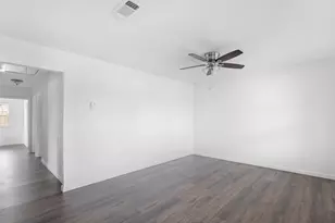6721 Madrid St, Houston, TX 77021 - Photo 11