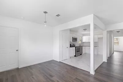 6721 Madrid Street, Houston, TX 77021 - Photo 3