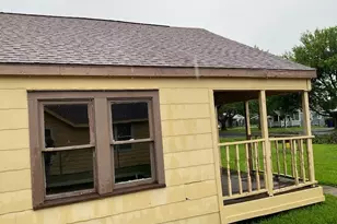 2113 3rd Ave N, Texas City, TX 77590 - Photo 11