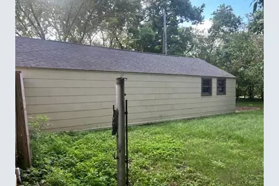2113 3rd Avenue N, Texas City, TX 77590 - Photo 11