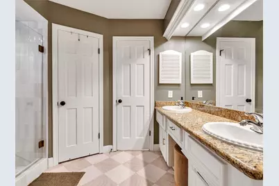 11910 Quail Creek Drive, Houston, TX 77070 - Photo 23