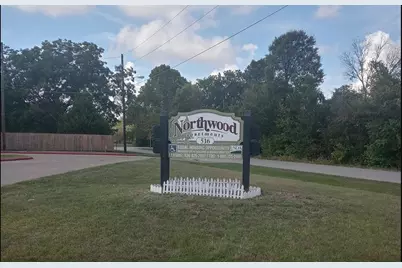 516 Laredo, Navasota, TX 77868 - Photo 3